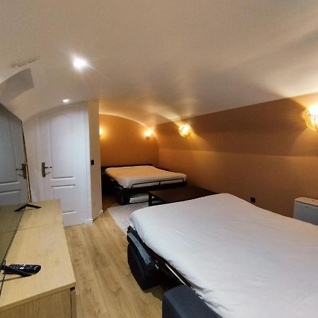 Beautiful Triplex In The Center Of Paris Appartement Buitenkant foto