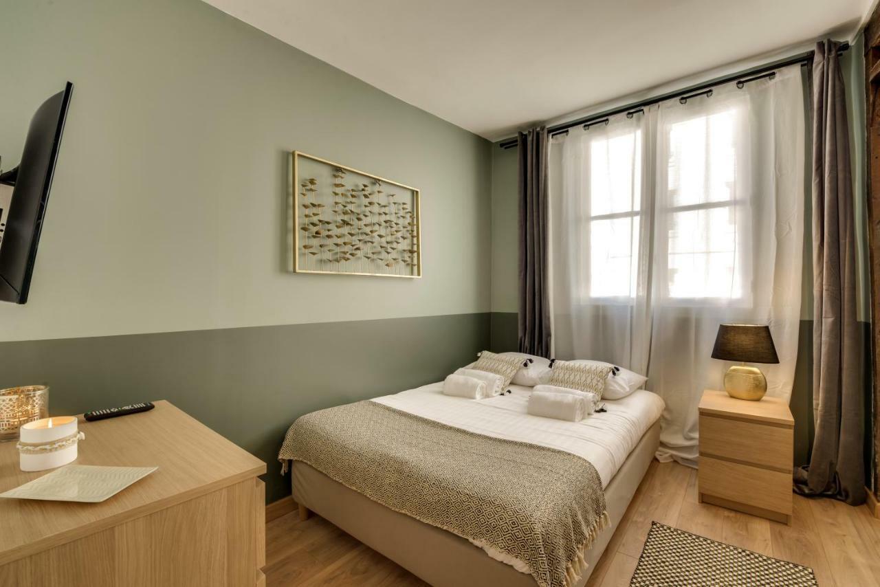 Beautiful Triplex In The Center Of Paris Appartement Buitenkant foto